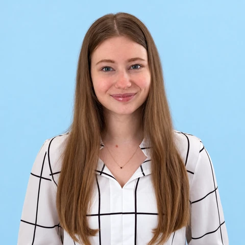 Esmee, Leder for kundestøtte i DirectSocials